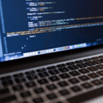 フリーランスの年末調整を解説!確定申告との違いややり方、やるタイミング、自分でやる評判をご紹介